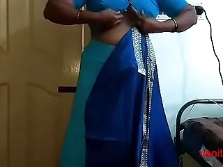 desi Indian  tamil aunty telugu aunty kannada aunty  malayalam aunty Kerala aunty hindi bhabhi blistering cheating wife vanitha wearing saree showing big boobs and shaved pussy Aunty Changing Dress ready for troop and Making Video