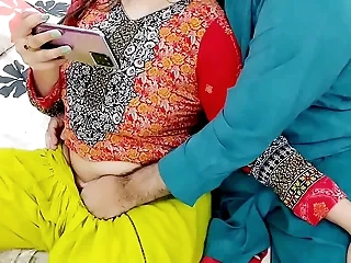 PAKISTANI REAL HUSBAND WIFE Observing DESI PORN Greater than Unstatic THAN HAVE ANAL Carnal knowledge WITH CLEAR HOT HINDI AUDIO